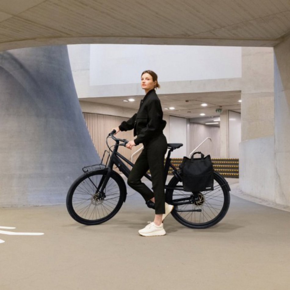 Urban Proof Totebag 22l Black Green Essential Up